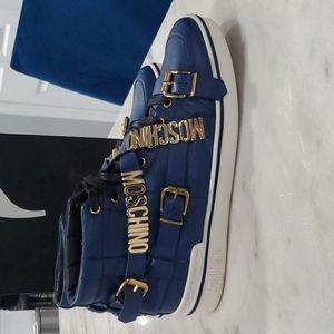 Men's Moschino blue high top sneakers - wore once Size: 43/10